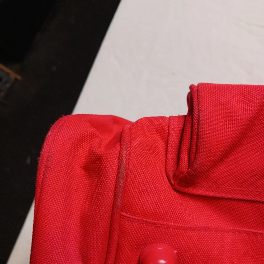 VTG Halliburton Energy Company Duffel Bag Red Canvas Logo ID Tag 3 Zip pockets